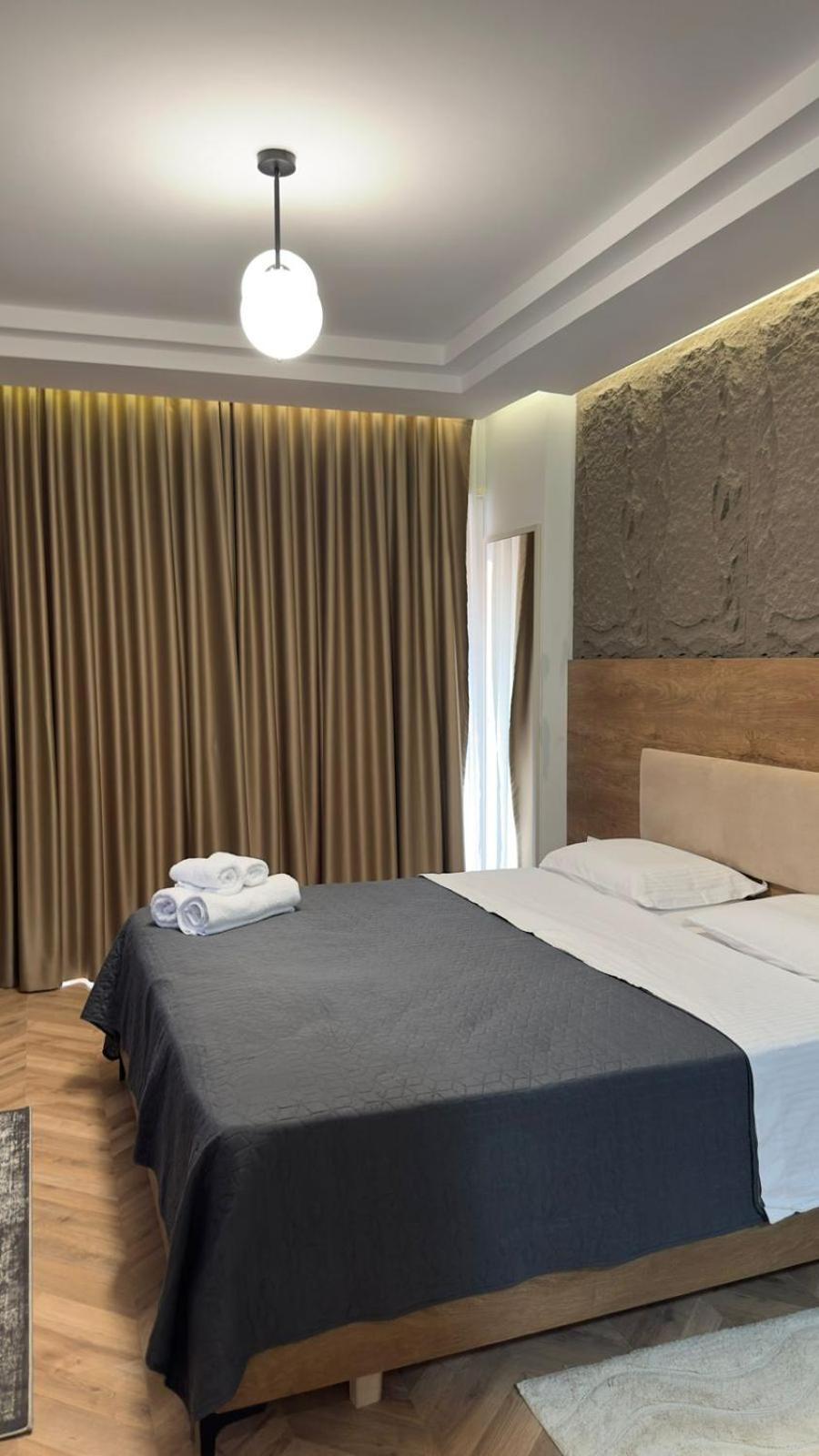 Your Apart Hotel Tirana Zewnętrze zdjęcie